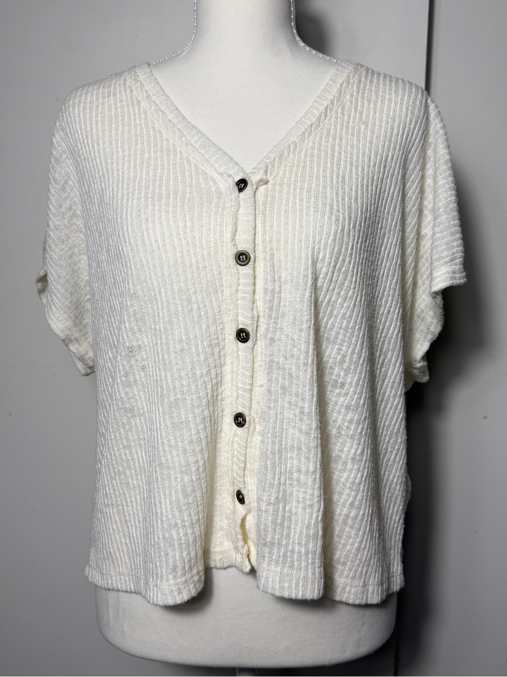 Project Social T White Waffle Knit Button Front Top Women's Small Beachy Casual